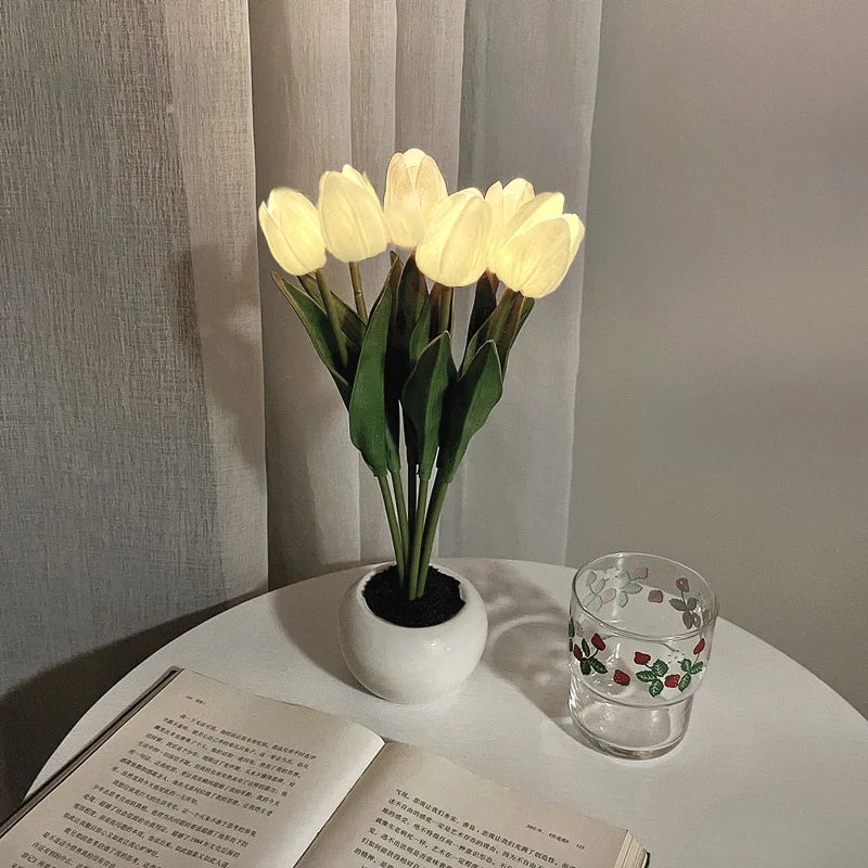 Tulips Dreamlight Table Lamp