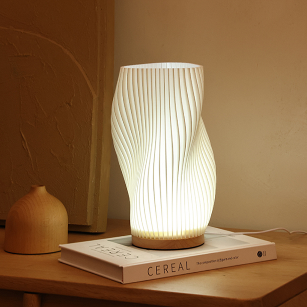 Lustra woodbase lamp